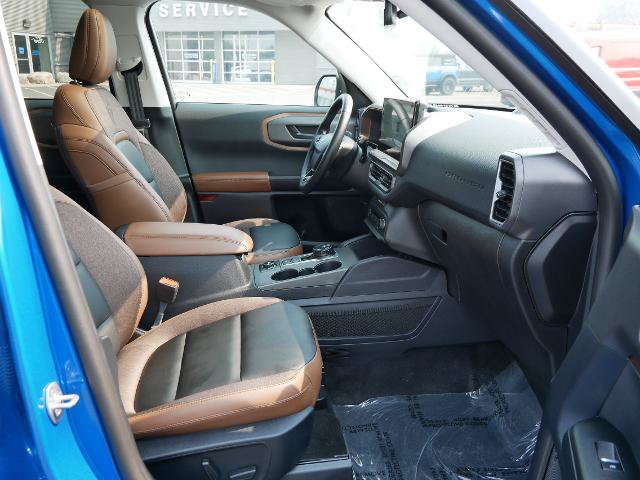 Certified 2025 Ford Bronco Sport Outer Banks w/ Outer Banks Tech Package+ AWD/4WD image 14