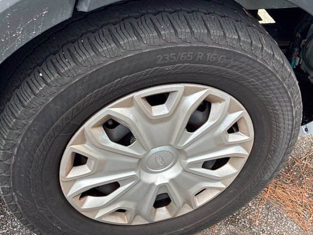 Certified 2025 Ford Transit 350 XLT RWD image 16