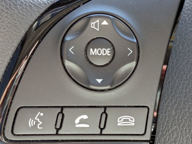Used 2024 Mitsubishi Eclipse Cross LE AWD/4WD image 23