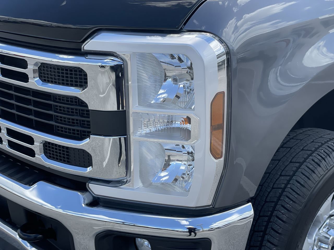 Certified 2024 Ford F350 XLT w/ 360-Degree Camera Package AWD/4WD image 6