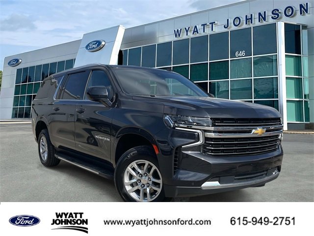 Used 2024 Chevrolet Suburban LT image 1