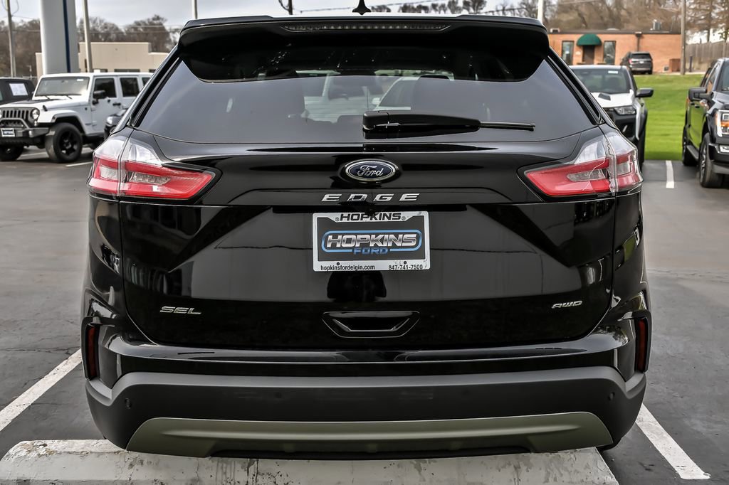 Certified 2024 Ford Edge SEL w/ Convenience Package image 5