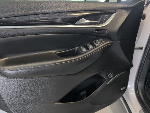 Used 2021 Buick Enclave Avenir image 16