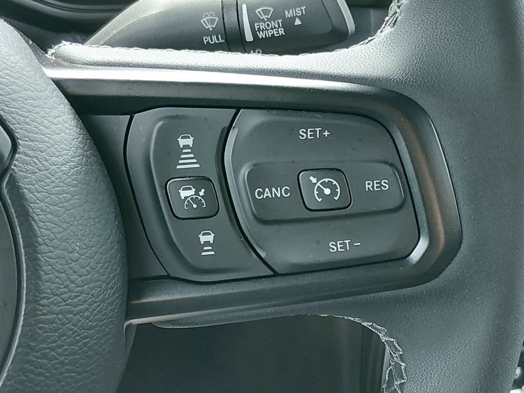 Used 2025 Jeep Wrangler Sport AWD/4WD image 20