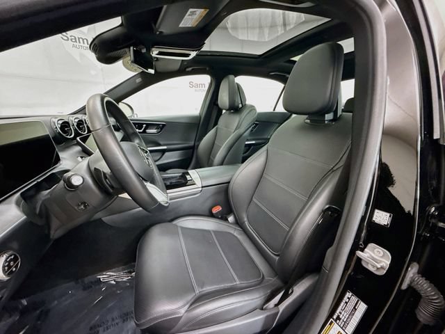 Used 2025 Mercedes-Benz C 300 Sedan image 21