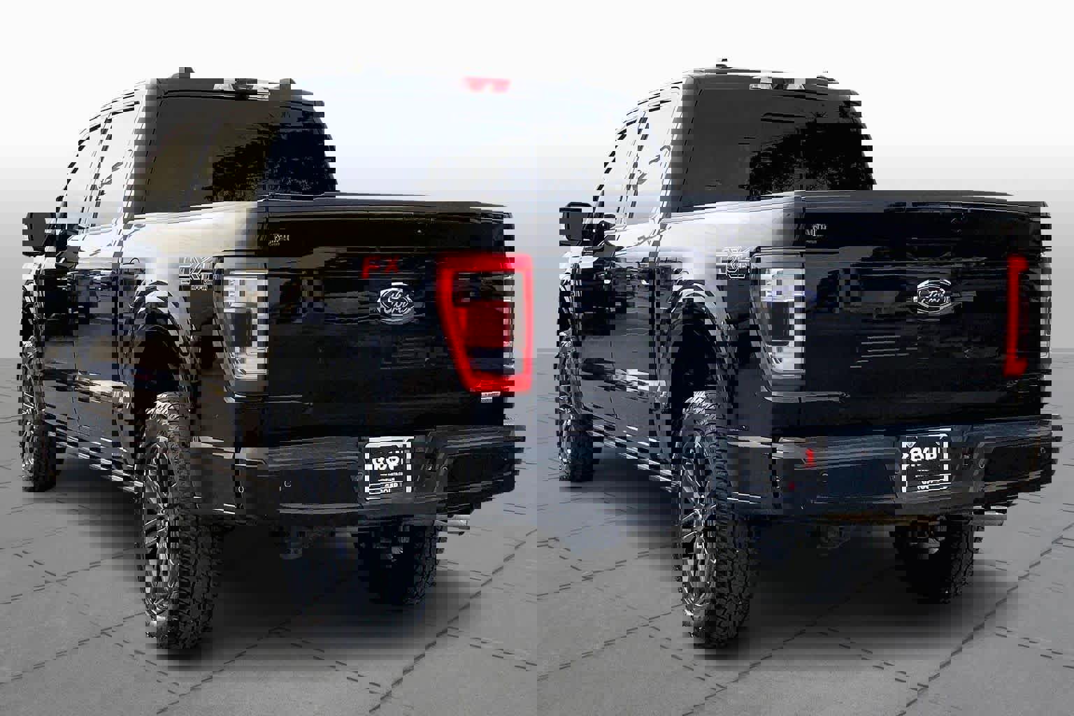 Certified 2021 Ford F150 Lariat w/ Equipment Group 502A High image 11