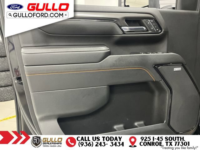 Used 2024 GMC Sierra 2500 AT4 w/ AT4 Premium Plus Package AWD/4WD image 18