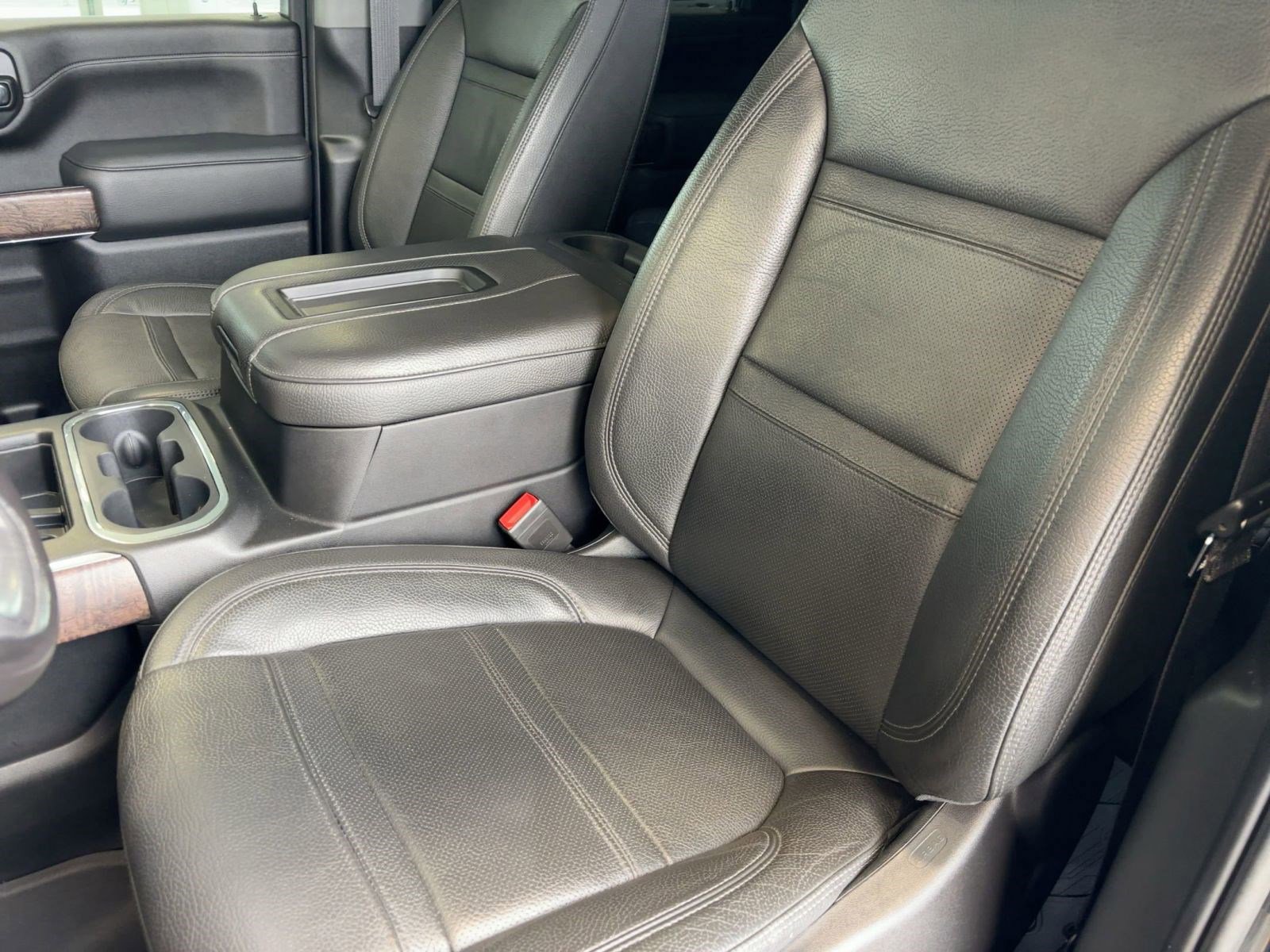 Used 2020 GMC Sierra 2500 Denali w/ Denali Ultimate Package image 23