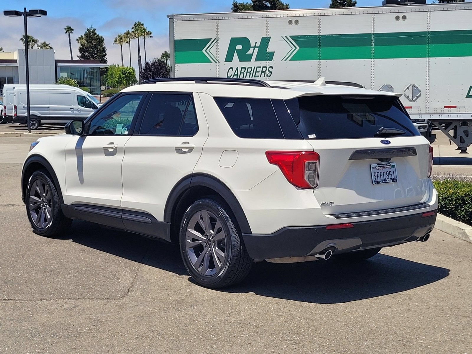 Certified 2023 Ford Explorer XLT w/ Equipment Group 202A RWD image 6