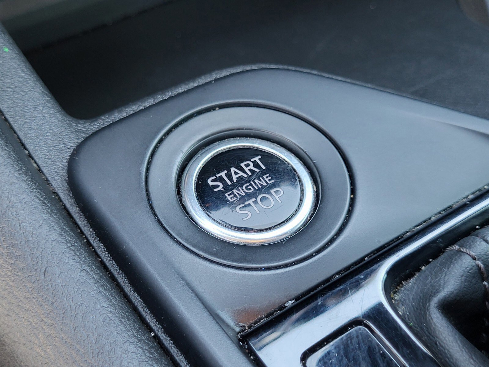 Used 2025 Nissan Sentra S image 24