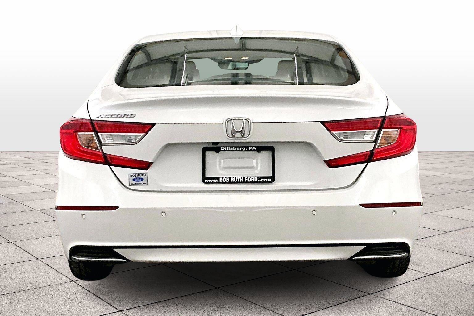 Used 2022 Honda Accord EX-L image 2