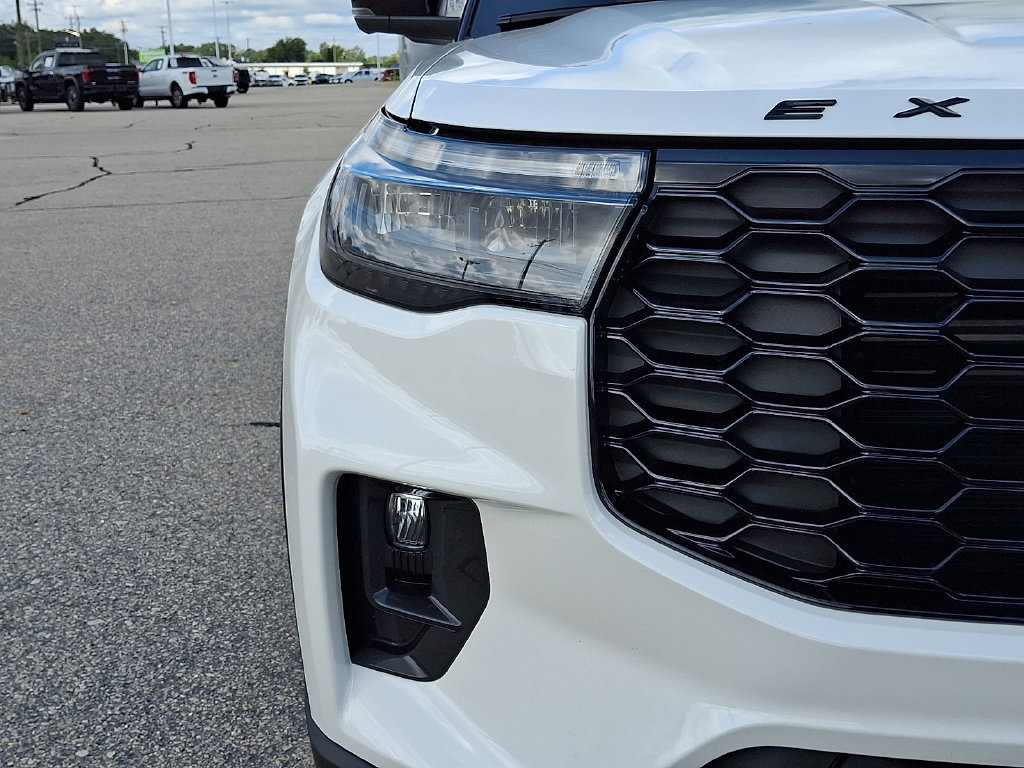 Certified 2026 Ford Explorer ST-Line w/ ST-Line Street Pack AWD/4WD image 8