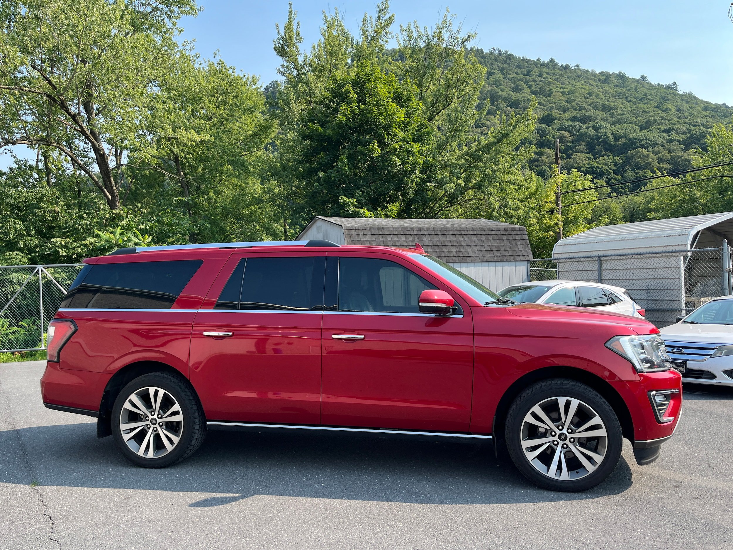Certified 2020 Ford Expedition Max Limited w/ Equipment Group 302A AWD/4WD image 5