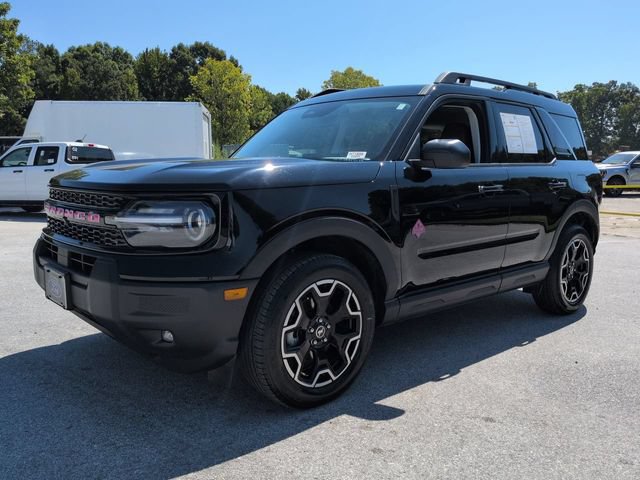 Certified 2025 Ford Bronco Sport Outer Banks AWD/4WD image 8