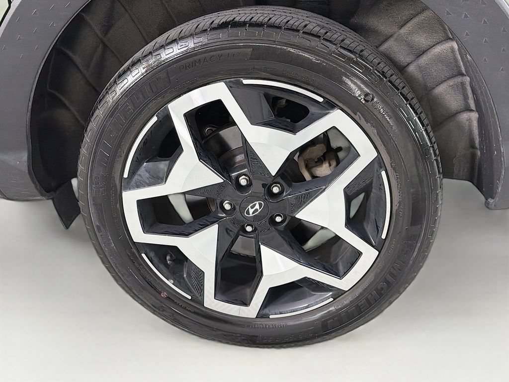 Used 2023 Hyundai Santa Cruz Limited AWD/4WD image 35