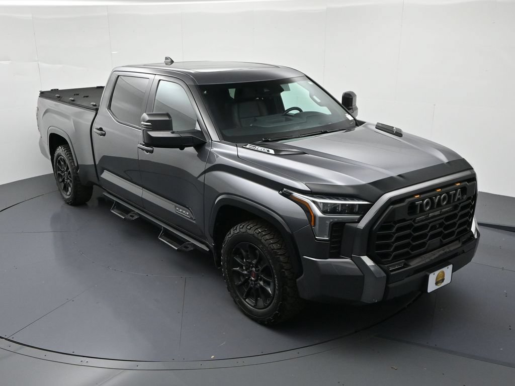 Used 2024 Toyota Tundra Platinum w/ TRD Off-Road Package AWD/4WD image 19