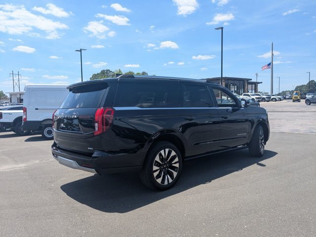 Certified 2025 Ford Expedition Max Platinum w/ Driver's Package AWD/4WD image 10