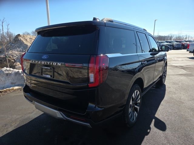 Certified 2025 Ford Expedition Platinum w/ Driver's Package image 6