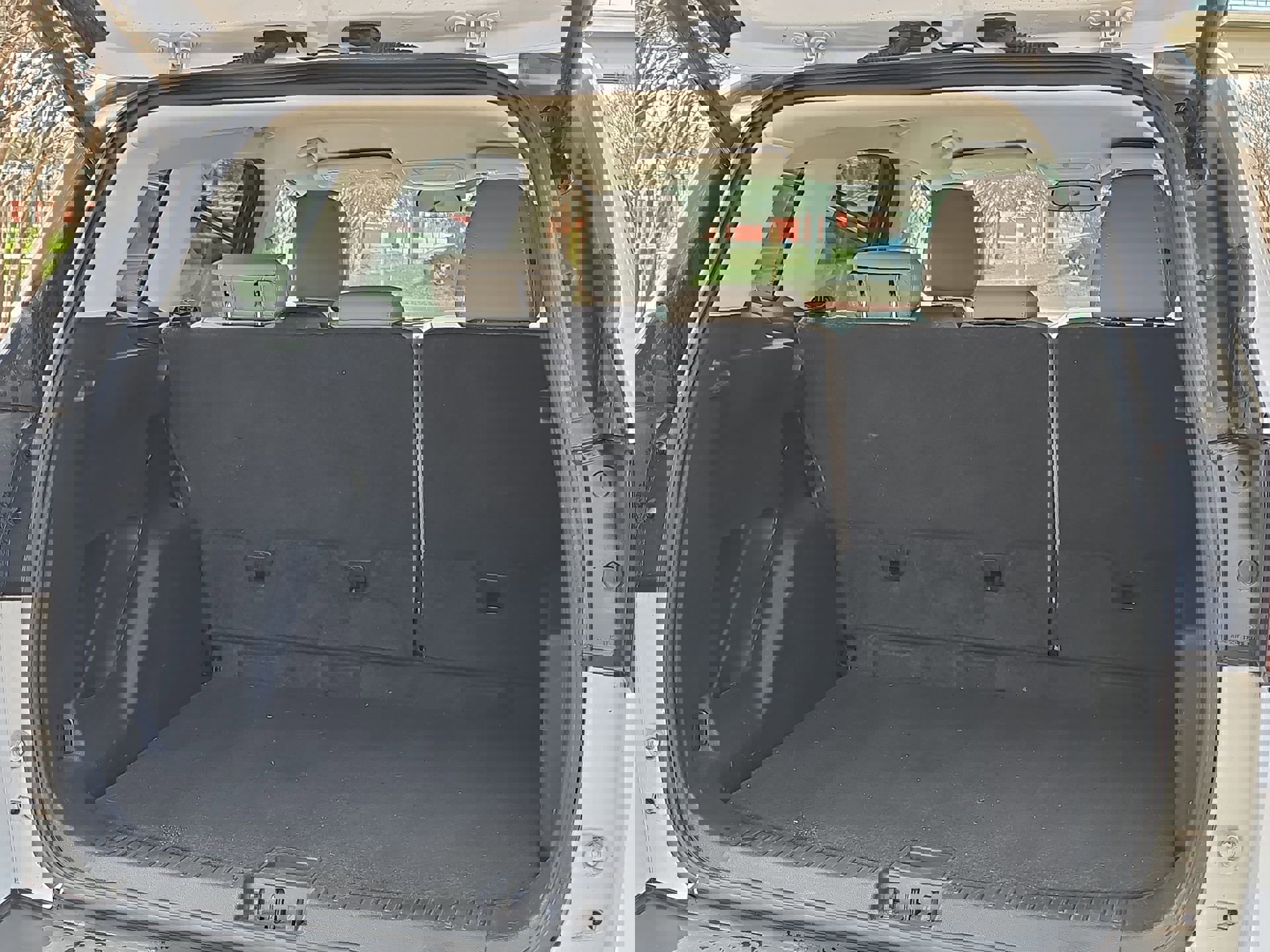 Certified 2019 Ford Escape SEL image 21