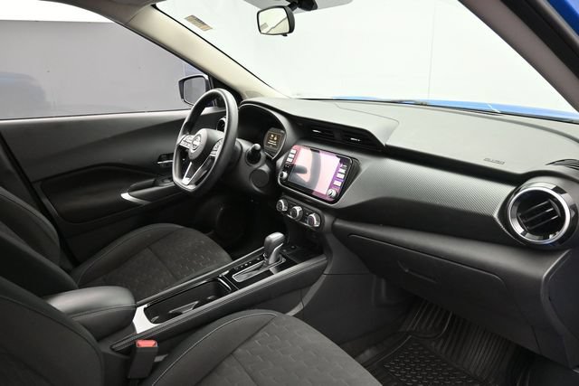 Used 2023 Nissan Kicks SV FWD image 29