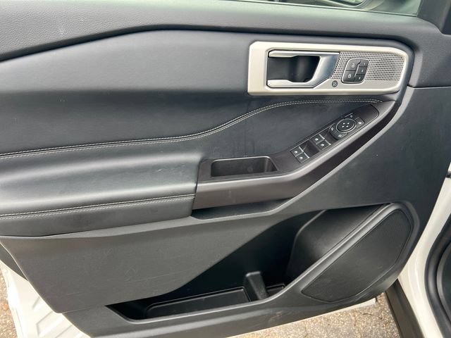 Certified 2020 Ford Explorer Limited RWD image 12