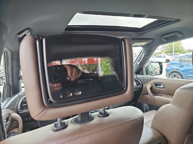 Used 2023 Nissan Armada Platinum w/ Captain's Chairs Package AWD/4WD image 33