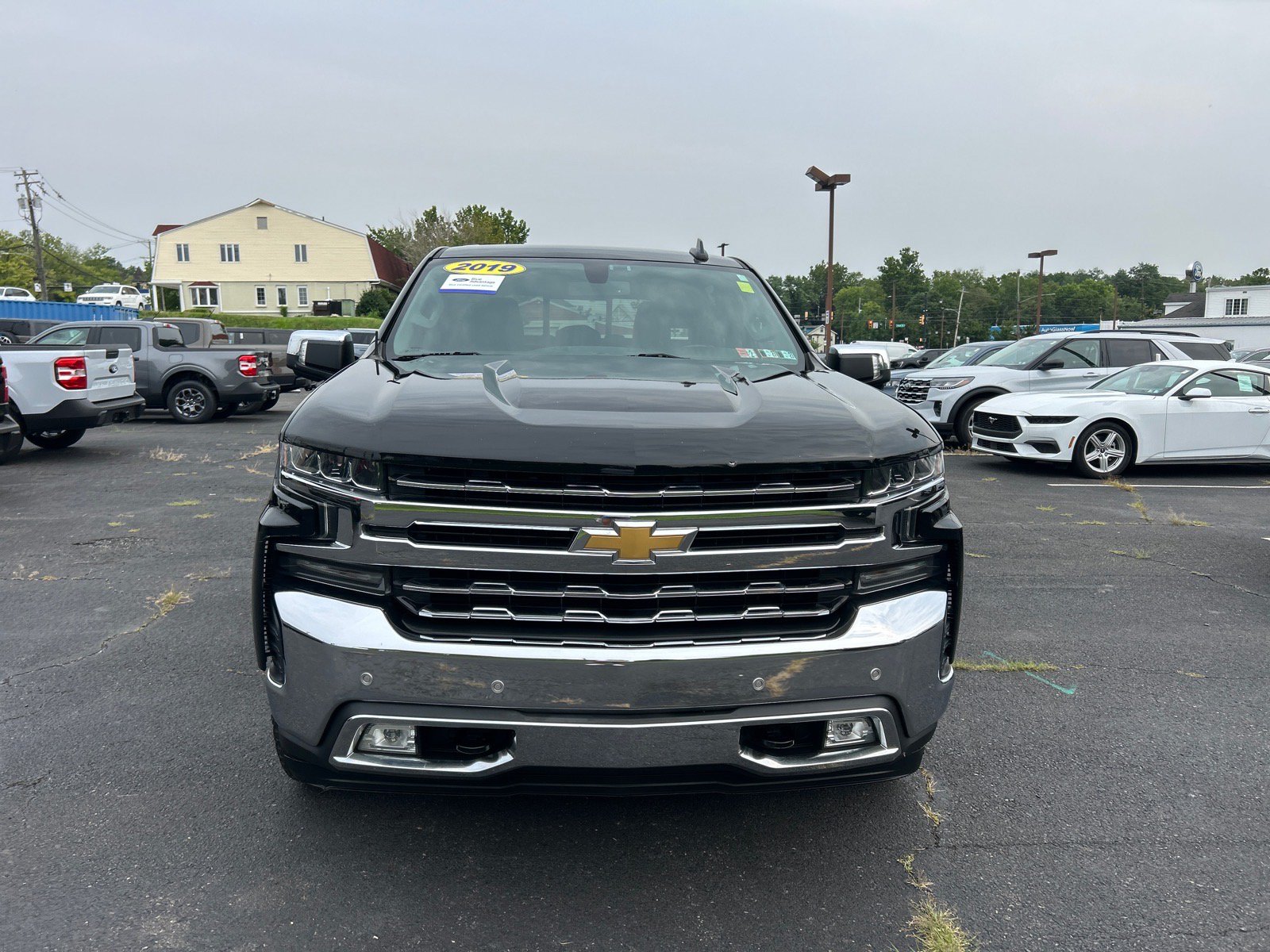 Used 2019 Chevrolet Silverado 1500 LTZ w/ LTZ Plus Package AWD/4WD image 22
