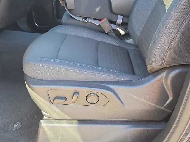 Used 2024 Chevrolet Silverado 1500 LT AWD/4WD image 16