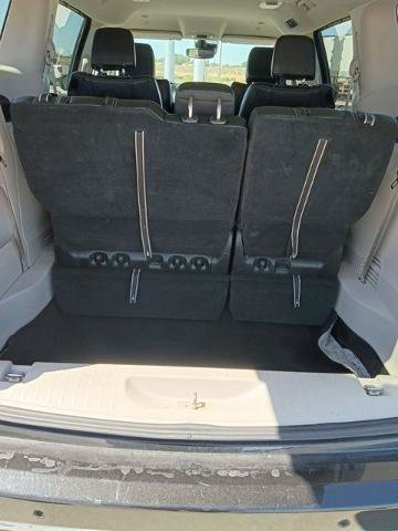 Used 2023 Chrysler Pacifica Touring-L FWD image 17