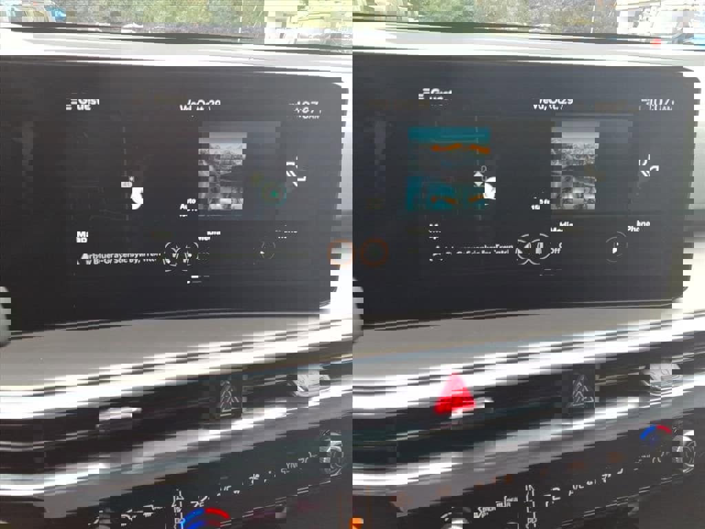 Used 2024 Kia Sorento SX image 23