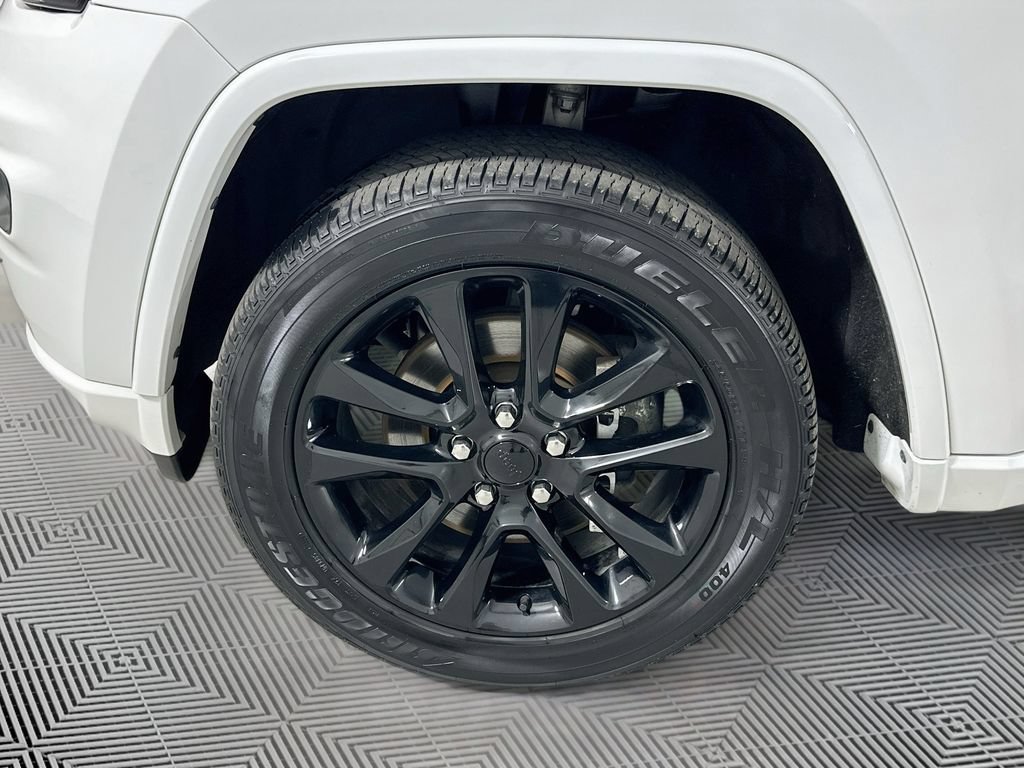 Used 2021 Jeep Grand Cherokee Laredo X AWD/4WD image 27