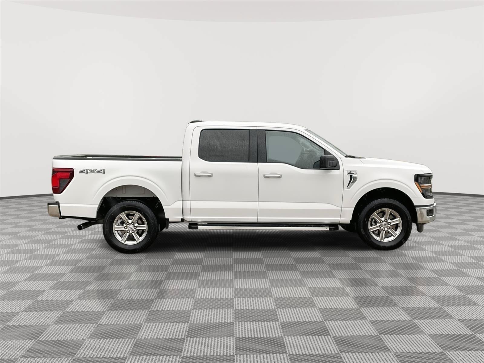 Certified 2025 Ford F150 XLT w/ Equipment Group 301A Standard AWD/4WD image 6