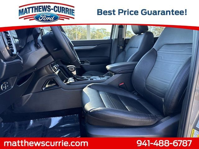 Certified 2025 Ford Ranger Lariat w/ Black Appearance Package image 9