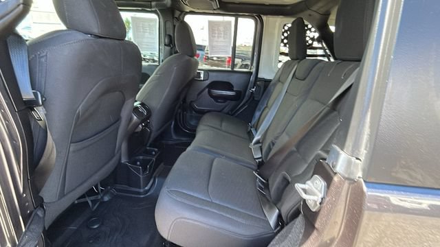 Used 2019 Jeep Wrangler Unlimited Sport S AWD/4WD image 15