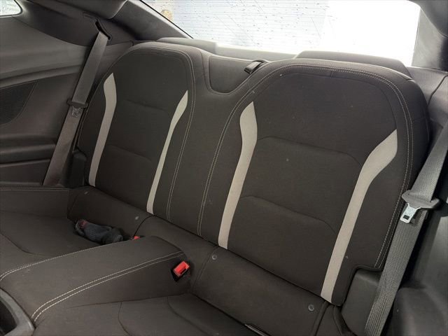 Used 2021 Chevrolet Camaro LT image 14