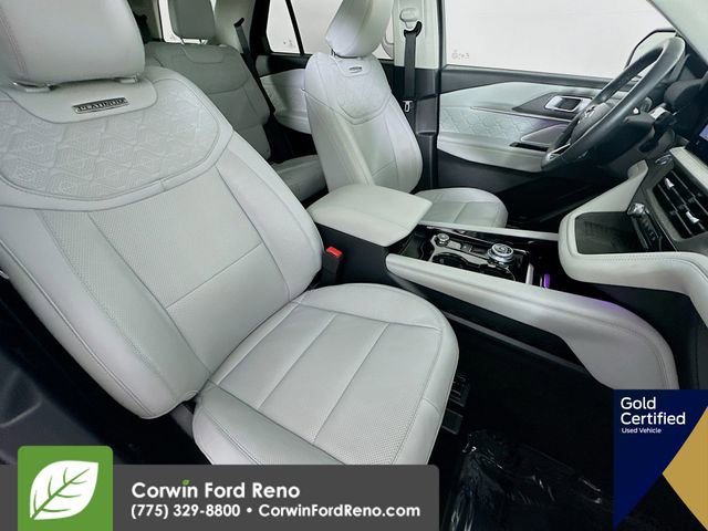 Certified 2025 Ford Explorer Platinum w/ Ultimate Package AWD/4WD image 35