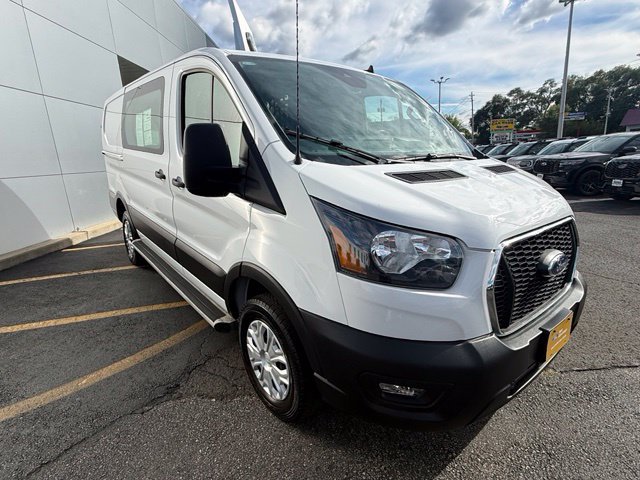 Certified 2025 Ford Transit 250 Low Roof w/ Exterior Upgrade Package RWD image 10
