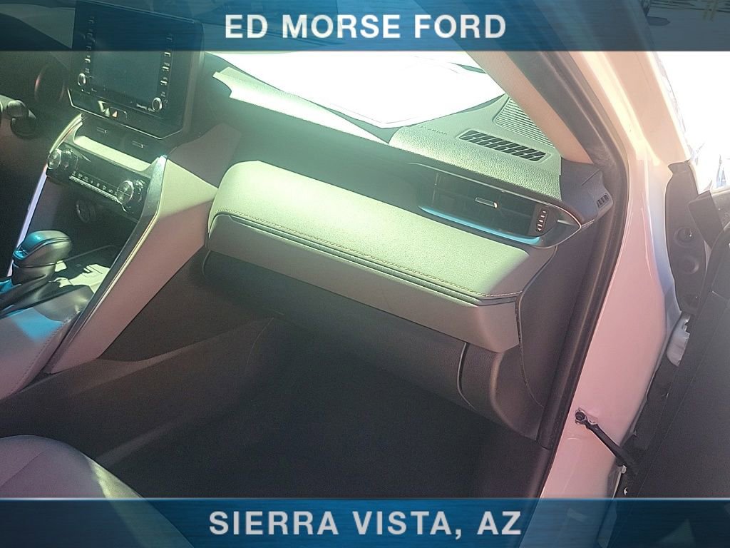 Used 2021 Toyota Venza LE w/ Carpet Mat Package (TMS) AWD/4WD image 40