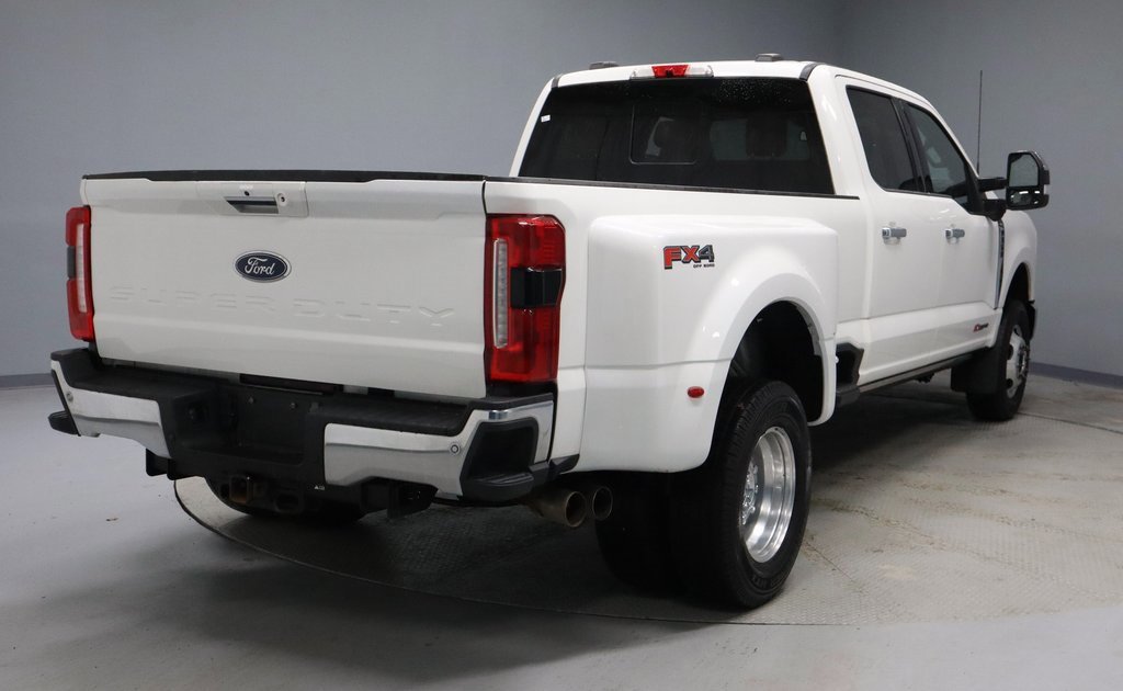 Certified 2023 Ford F350 Lariat w/ Lariat Ultimate Package image 5