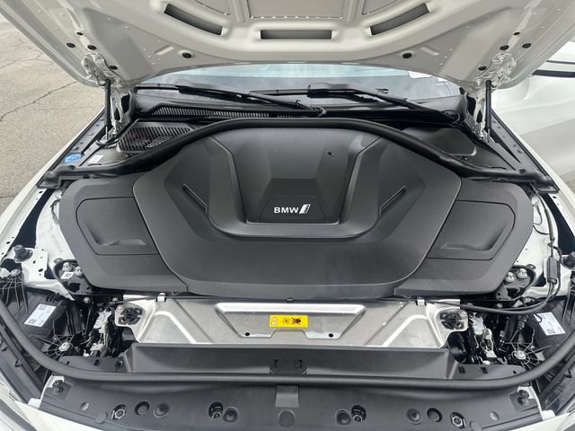 Used 2025 BMW i4 xDrive40i w/ Premium Package AWD/4WD image 20