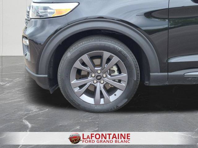 Certified 2023 Ford Explorer XLT w/ Equipment Group 202A AWD/4WD image 35