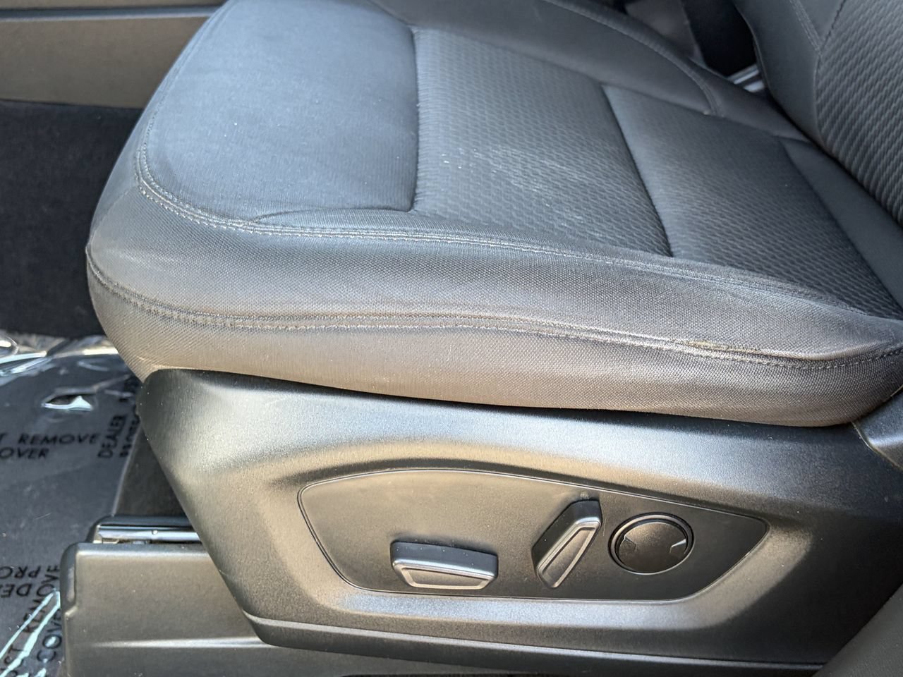 Certified 2023 Ford Explorer XLT RWD image 24