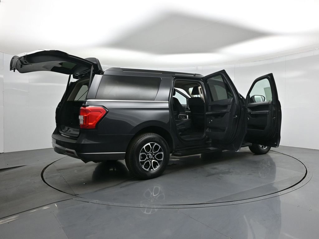 Certified 2024 Ford Expedition Max XLT image 33