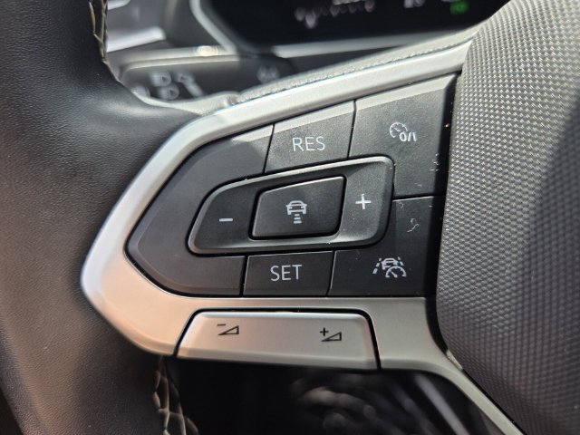 Used 2024 Volkswagen Tiguan S FWD image 27