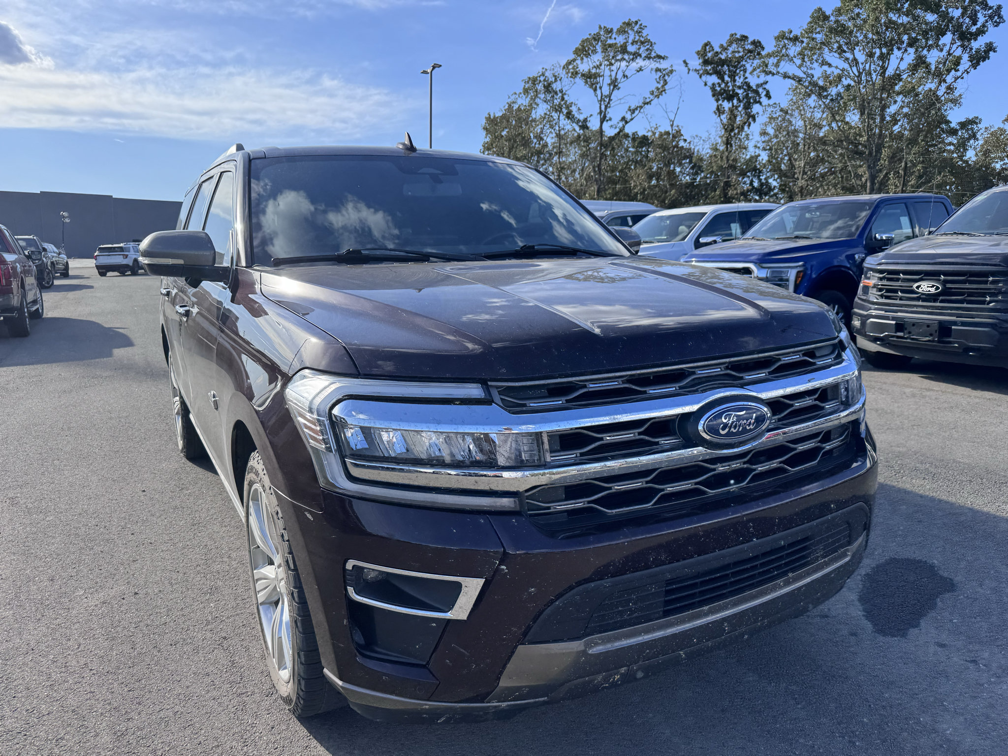 Certified 2024 Ford Expedition King Ranch RWD image 3