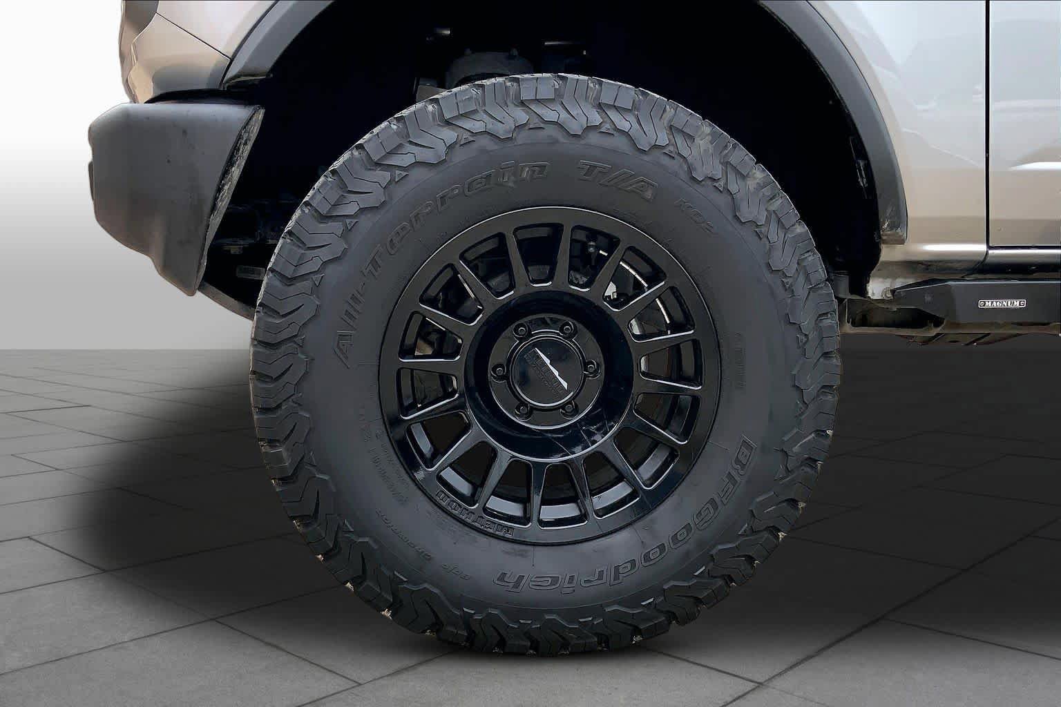 Certified 2022 Ford Bronco Big Bend AWD/4WD image 11