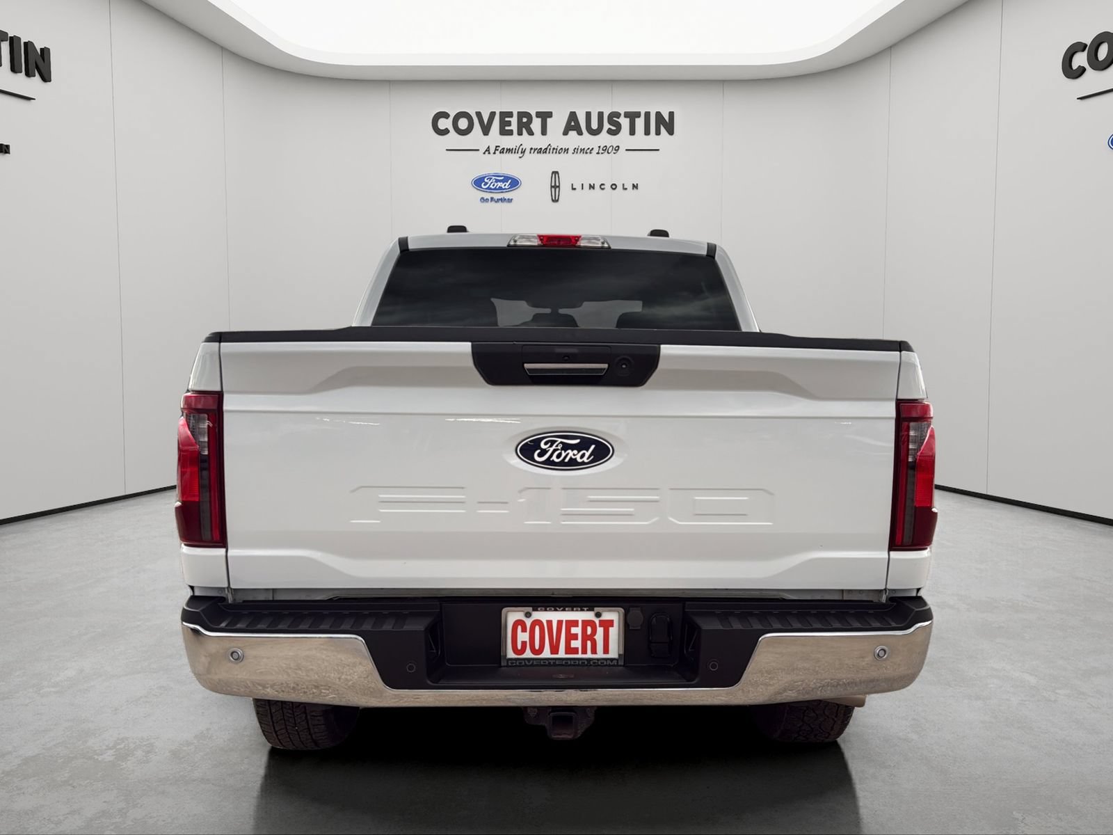Certified 2024 Ford F150 XLT w/ Mobile Office Package AWD/4WD image 4