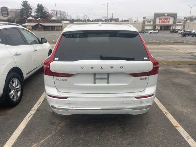 Used 2023 Volvo XC60 B5 Plus AWD/4WD image 5