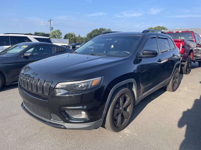 Used 2019 Jeep Cherokee Latitude Plus FWD image 3