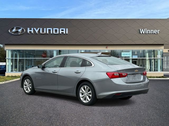 Used 2024 Chevrolet Malibu LT FWD image 2